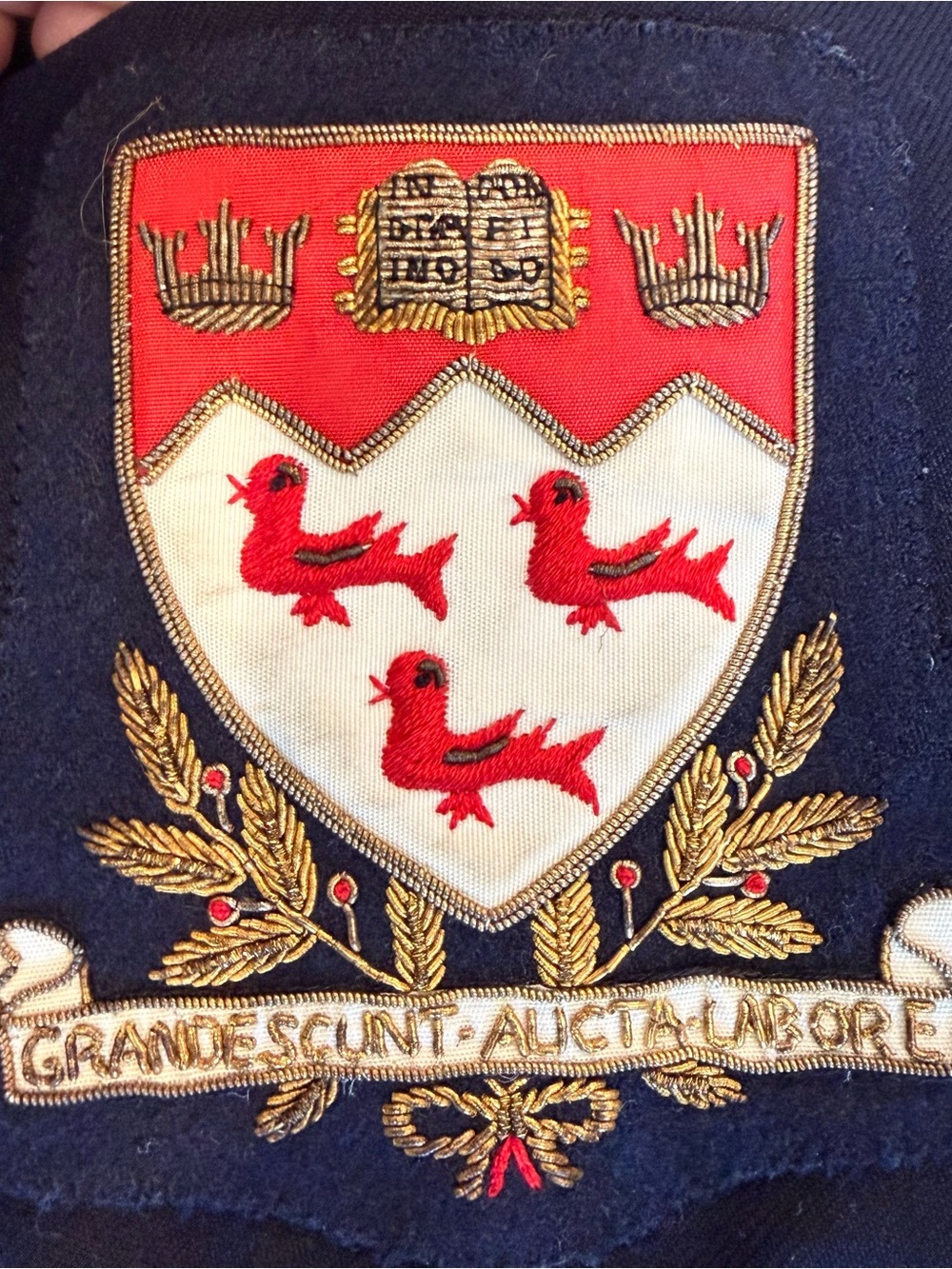 1965 McGill Wool University Blazer Hand Stitched Crest - Picture 9 of 9